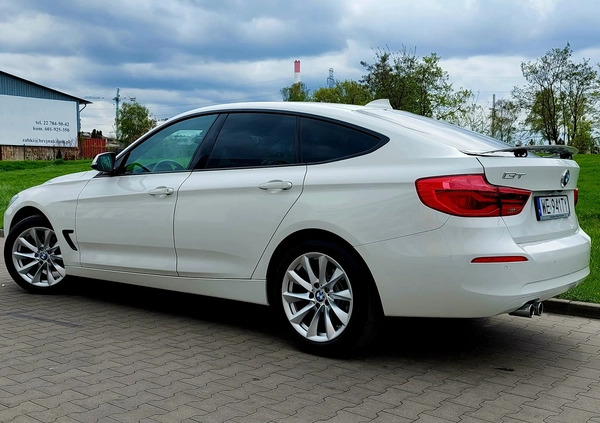 BMW 3GT cena 88900 przebieg: 102505, rok produkcji 2018 z Warszawa małe 742